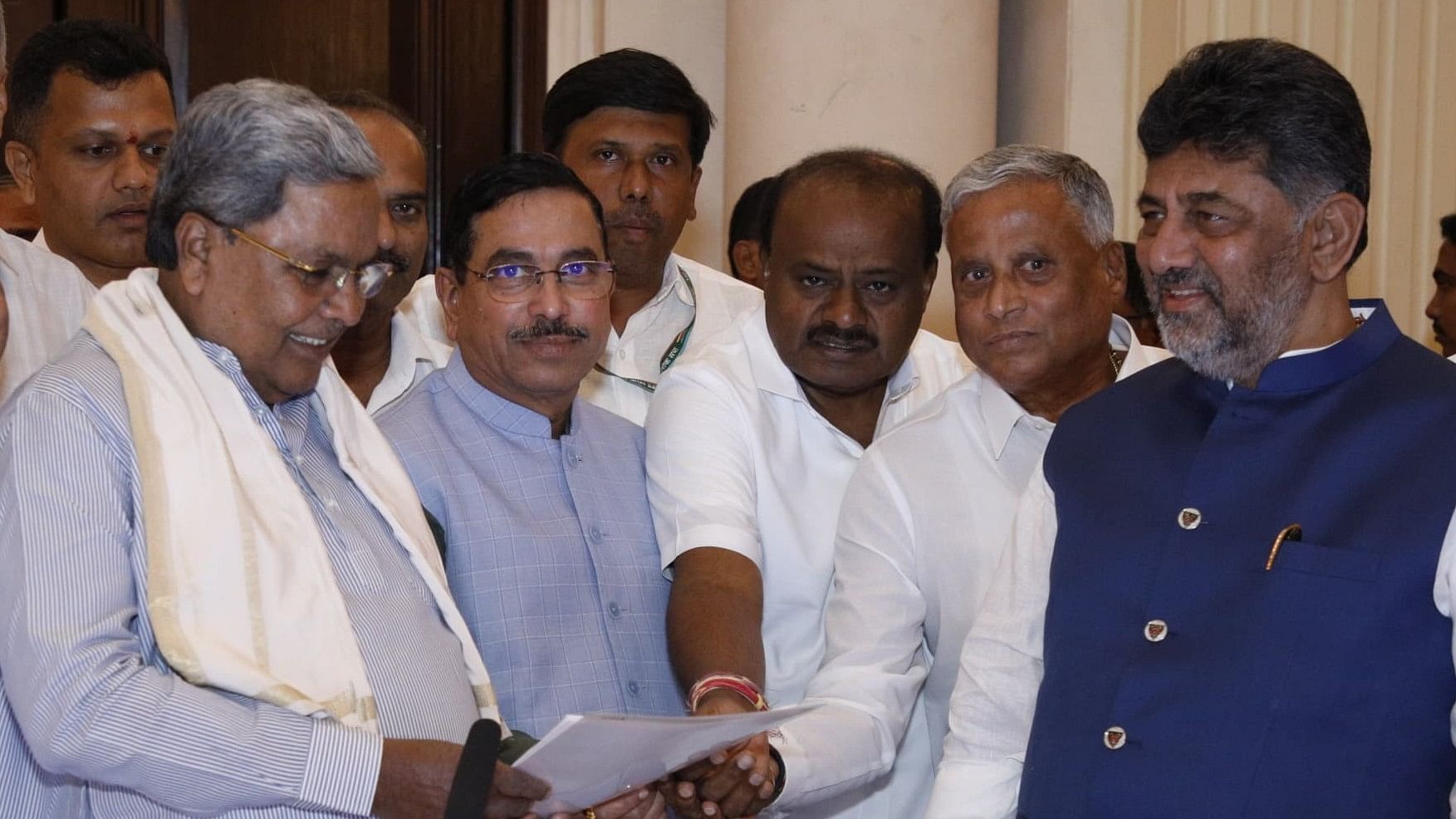 <div class="paragraphs"><p>Chief Minister Siddaramaiah and Deputy Chief Minister D K Shivakumar at a meeting with MPs and Union Ministers from Karnataka</p></div>